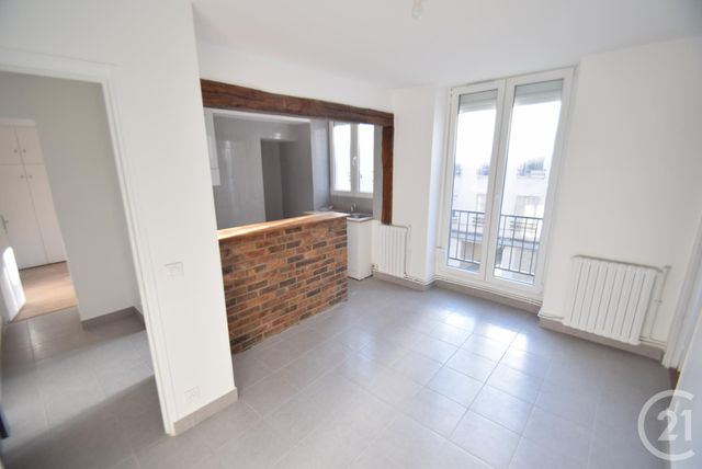 Appartement F3 à vendre - 3 pièces - 41.89 m2 - LA PLAINE ST DENIS - 93 - ILE-DE-FRANCE - Century 21 Wilson Immobilier