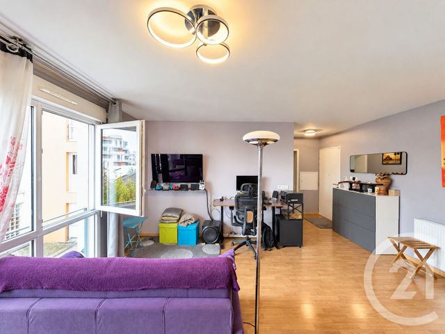 Appartement F3 à vendre - 3 pièces - 66.2 m2 - LA PLAINE ST DENIS - 93 - ILE-DE-FRANCE - Century 21 Wilson Immobilier