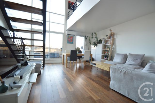 Appartement Duplex à vendre - 4 pièces - 83.08 m2 - LA PLAINE ST DENIS - 93 - ILE-DE-FRANCE - Century 21 Wilson Immobilier