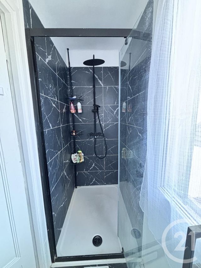 Afficher la photo en grand Appartement F3 à vendre - 3 pièces - 51.14 m2 - LA PLAINE ST DENIS - 93 - ILE-DE-FRANCE - Century 21 Wilson Immobilier
