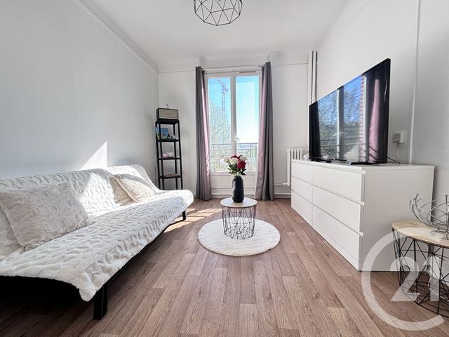 Appartement F3 à vendre - 3 pièces - 51.14 m2 - LA PLAINE ST DENIS - 93 - ILE-DE-FRANCE - Century 21 Wilson Immobilier