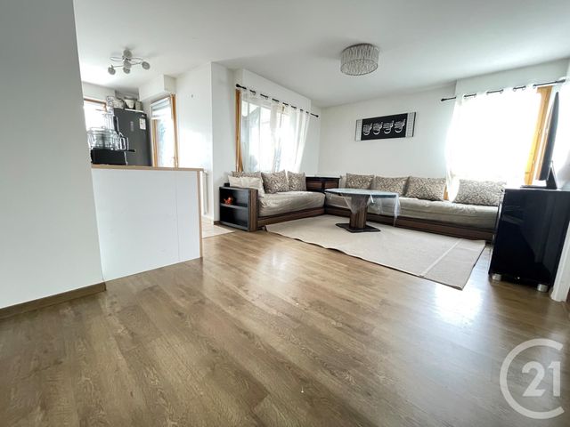Appartement F4 à vendre - 4 pièces - 82.78 m2 - LA PLAINE ST DENIS - 93 - ILE-DE-FRANCE - Century 21 Wilson Immobilier