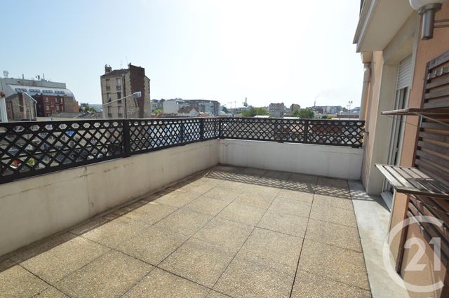 Appartement F3 à louer LA PLAINE ST DENIS