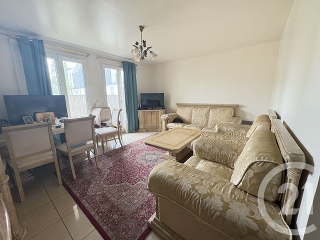 Appartement F4 à vendre - 4 pièces - 95.91 m2 - LA PLAINE ST DENIS - 93 - ILE-DE-FRANCE - Century 21 Wilson Immobilier