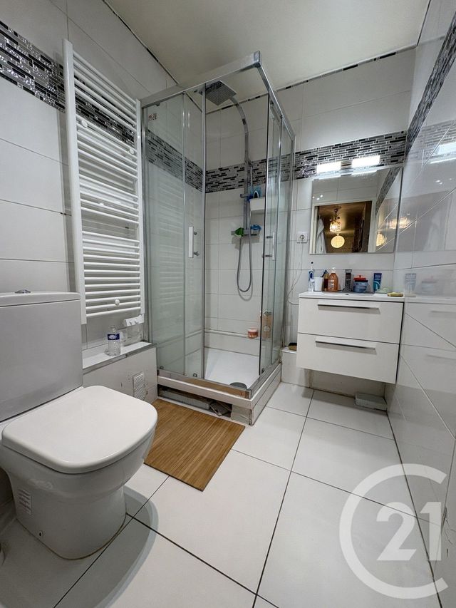 Appartement F4 à vendre - 4 pièces - 95.91 m2 - LA PLAINE ST DENIS - 93 - ILE-DE-FRANCE - Century 21 Wilson Immobilier