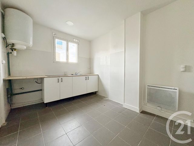 Appartement F3 à vendre - 3 pièces - 36.62 m2 - LA PLAINE ST DENIS - 93 - ILE-DE-FRANCE - Century 21 Wilson Immobilier