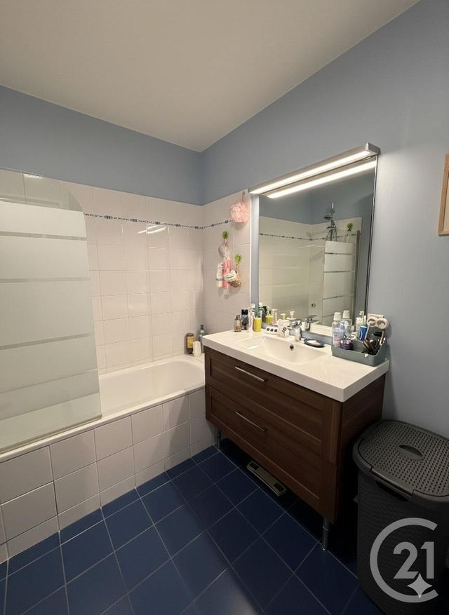 Appartement F3 à vendre - 3 pièces - 62.0 m2 - LA PLAINE ST DENIS - 93 - ILE-DE-FRANCE - Century 21 Wilson Immobilier