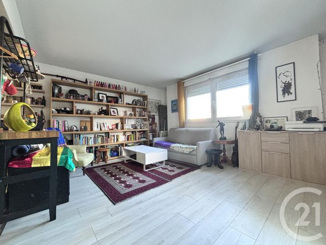Appartement F2 à vendre - 2 pièces - 46.17 m2 - LA PLAINE ST DENIS - 93 - ILE-DE-FRANCE - Century 21 Wilson Immobilier