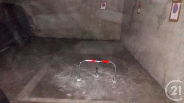 parking à louer - 10.0 m2 - LA PLAINE ST DENIS - 93 - ILE-DE-FRANCE - Century 21 Wilson Immobilier