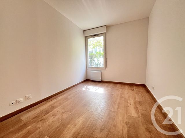 Afficher la photo en grand Appartement F3 à vendre - 3 pièces - 61.04 m2 - LA PLAINE ST DENIS - 93 - ILE-DE-FRANCE - Century 21 Wilson Immobilier