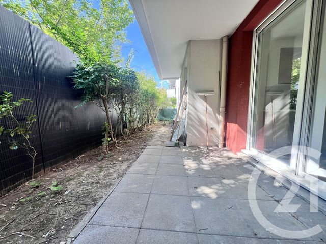 Afficher la photo en grand Appartement F3 à vendre - 3 pièces - 61.04 m2 - LA PLAINE ST DENIS - 93 - ILE-DE-FRANCE - Century 21 Wilson Immobilier