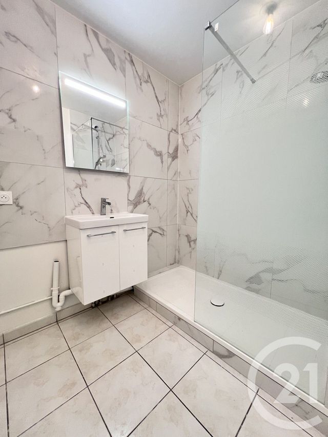 Afficher la photo en grand Appartement F3 à vendre - 3 pièces - 61.04 m2 - LA PLAINE ST DENIS - 93 - ILE-DE-FRANCE - Century 21 Wilson Immobilier
