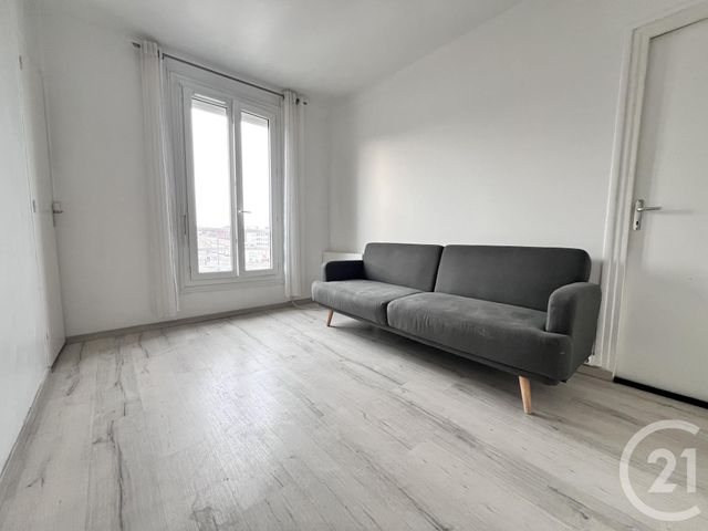 Appartement F2 à vendre - 2 pièces - 26.54 m2 - LA PLAINE ST DENIS - 93 - ILE-DE-FRANCE - Century 21 Wilson Immobilier
