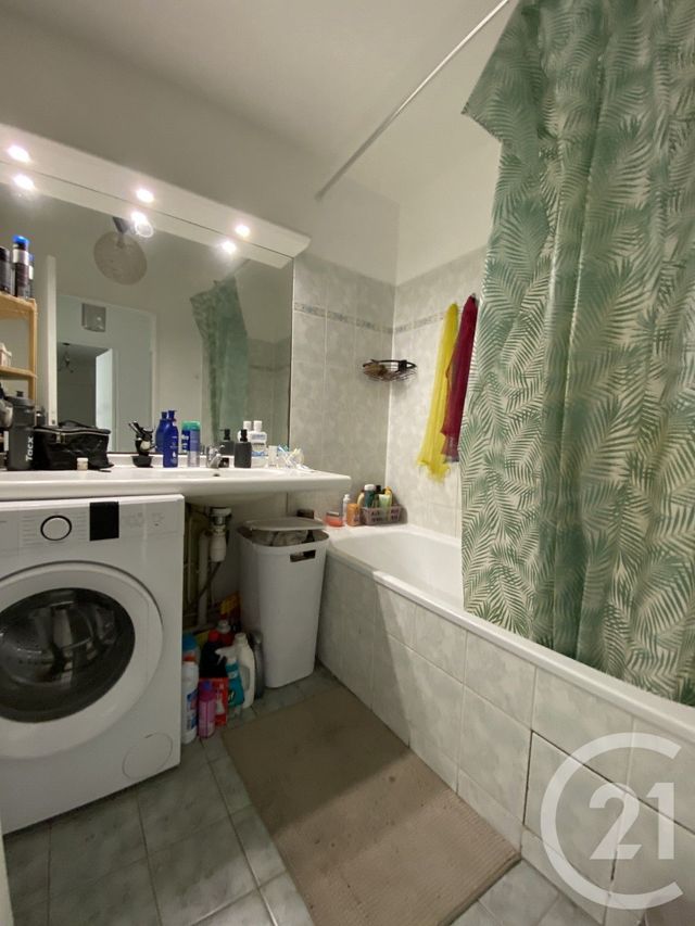 Appartement à vendre - 4 pièces - 79.68 m2 - LA PLAINE ST DENIS - 93 - ILE-DE-FRANCE - Century 21 Wilson Immobilier