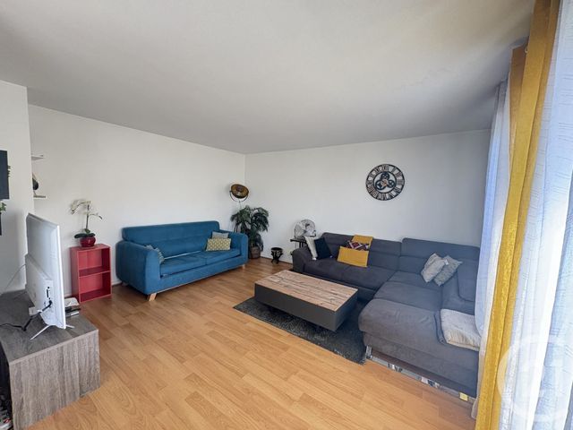 Afficher la photo en grand Appartement F3 à vendre - 3 pièces - 70.0 m2 - LA PLAINE ST DENIS - 93 - ILE-DE-FRANCE - Century 21 Wilson Immobilier