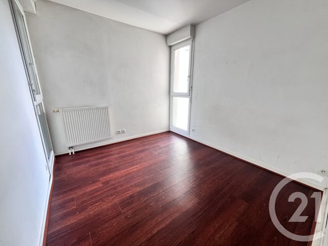 Afficher la photo en grand Appartement F4 à vendre - 4 pièces - 80.0 m2 - LA PLAINE ST DENIS - 93 - ILE-DE-FRANCE - Century 21 Wilson Immobilier