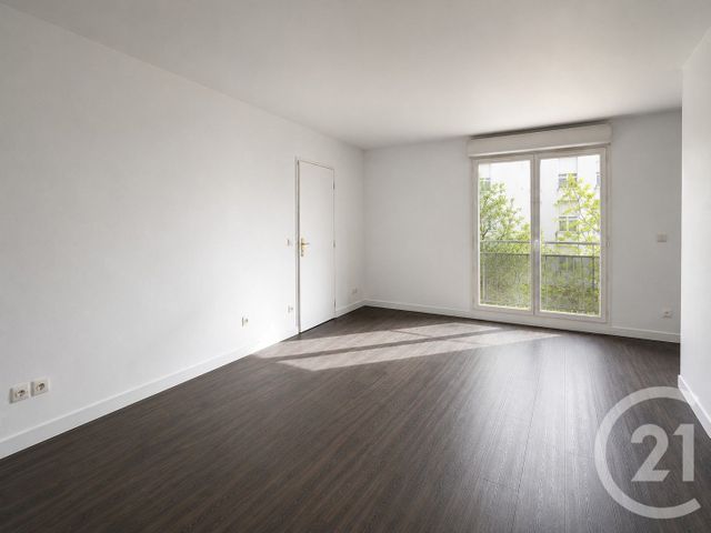 Appartement F2 à vendre - 2 pièces - 40.86 m2 - LA PLAINE ST DENIS - 93 - ILE-DE-FRANCE - Century 21 Wilson Immobilier