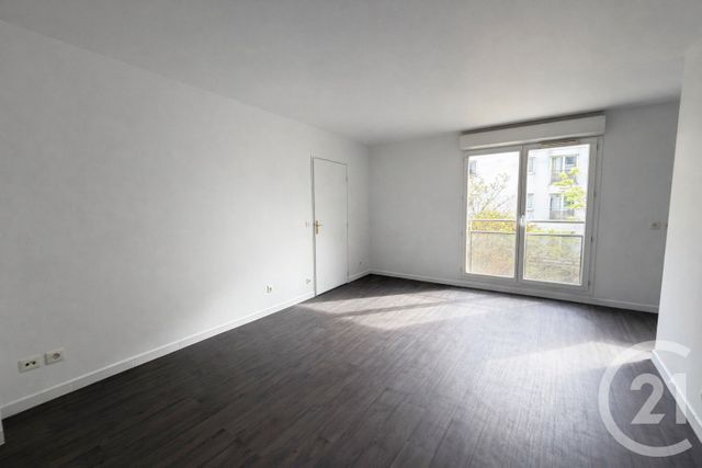 Appartement F2 à vendre - 2 pièces - 40.86 m2 - LA PLAINE ST DENIS - 93 - ILE-DE-FRANCE - Century 21 Wilson Immobilier