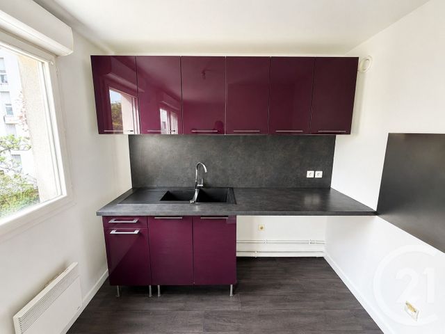 Appartement F2 à vendre - 2 pièces - 40.86 m2 - LA PLAINE ST DENIS - 93 - ILE-DE-FRANCE - Century 21 Wilson Immobilier