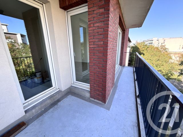 Appartement F4 à vendre - 4 pièces - 81.92 m2 - LA PLAINE ST DENIS - 93 - ILE-DE-FRANCE - Century 21 Wilson Immobilier