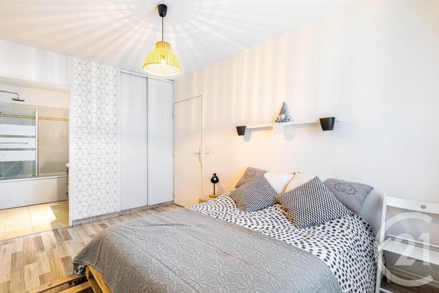 Appartement F2 à vendre - 2 pièces - 46.0 m2 - LA PLAINE ST DENIS - 93 - ILE-DE-FRANCE - Century 21 Wilson Immobilier