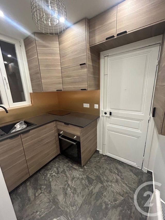 Appartement F2 à louer - 2 pièces - 30.08 m2 - LA PLAINE ST DENIS - 93 - ILE-DE-FRANCE - Century 21 Wilson Immobilier