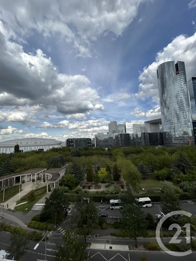 Appartement F5 à louer - 5 pièces - 101.6 m2 - NANTERRE - 92 - ILE-DE-FRANCE - Century 21 Wilson Immobilier