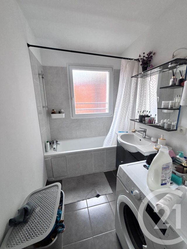 Appartement F3 à vendre - 3 pièces - 64.0 m2 - LA PLAINE ST DENIS - 93 - ILE-DE-FRANCE - Century 21 Wilson Immobilier