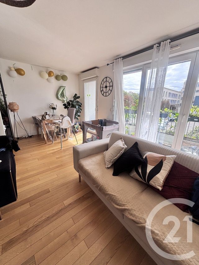 Appartement F3 à vendre - 3 pièces - 64.0 m2 - LA PLAINE ST DENIS - 93 - ILE-DE-FRANCE - Century 21 Wilson Immobilier