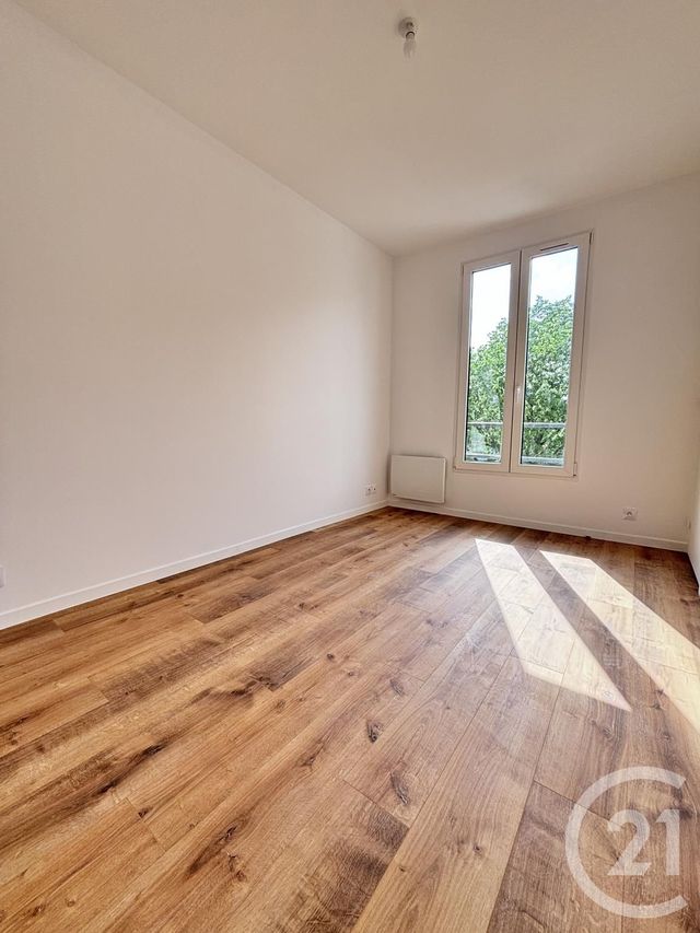 Appartement F3 à vendre - 3 pièces - 49.0 m2 - LA PLAINE ST DENIS - 93 - ILE-DE-FRANCE - Century 21 Wilson Immobilier