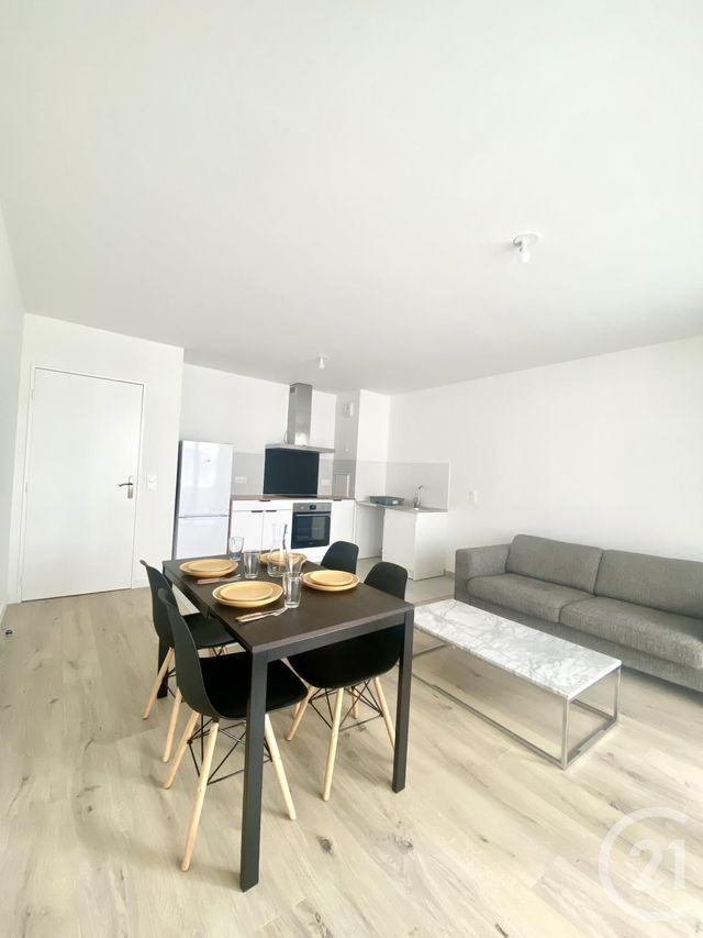 Appartement F3 à louer - 3 pièces - 59.42 m2 - LA PLAINE ST DENIS - 93 - ILE-DE-FRANCE - Century 21 Wilson Immobilier