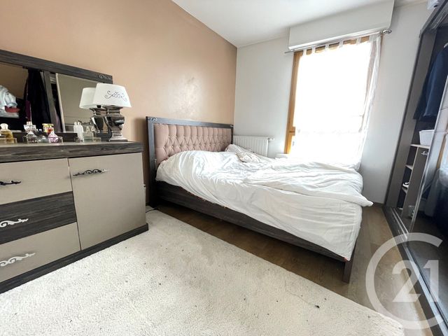 Appartement F4 à vendre - 4 pièces - 82.78 m2 - LA PLAINE ST DENIS - 93 - ILE-DE-FRANCE - Century 21 Wilson Immobilier