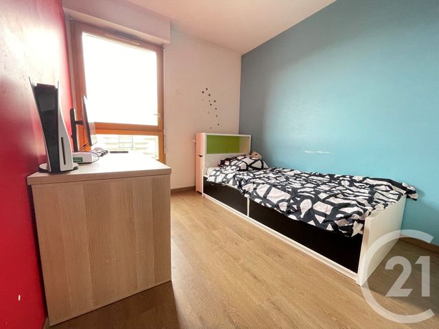 Appartement F4 à vendre - 4 pièces - 82.78 m2 - LA PLAINE ST DENIS - 93 - ILE-DE-FRANCE - Century 21 Wilson Immobilier