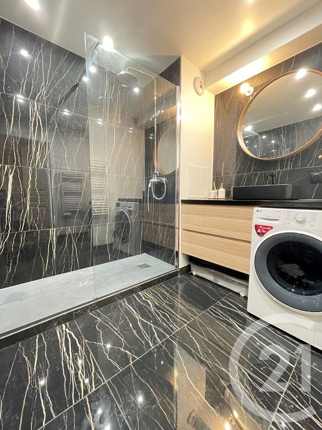 Appartement F4 à vendre - 4 pièces - 82.78 m2 - LA PLAINE ST DENIS - 93 - ILE-DE-FRANCE - Century 21 Wilson Immobilier