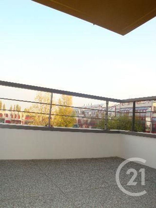 Appartement F3 à louer - 3 pièces - 61.74 m2 - LA PLAINE ST DENIS - 93 - ILE-DE-FRANCE - Century 21 Wilson Immobilier