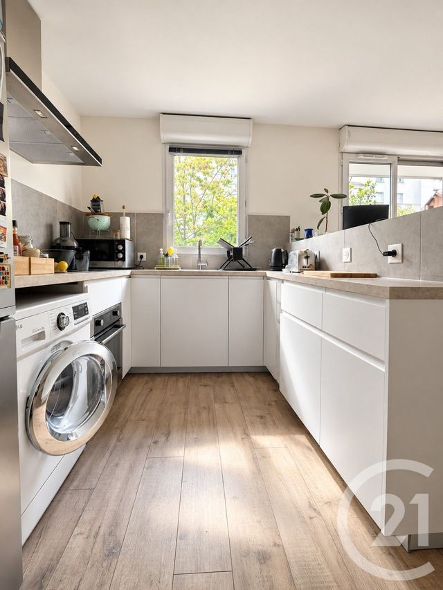 Appartement F2 à vendre - 2 pièces - 47.25 m2 - LA PLAINE ST DENIS - 93 - ILE-DE-FRANCE - Century 21 Wilson Immobilier