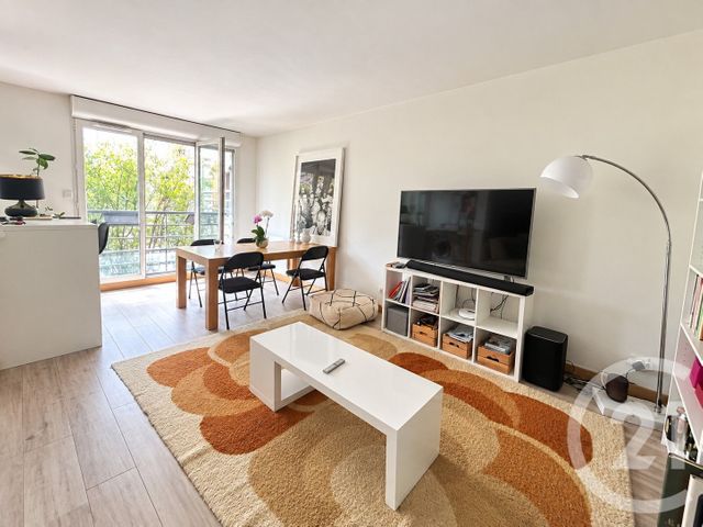 Appartement F2 à vendre - 2 pièces - 47.25 m2 - LA PLAINE ST DENIS - 93 - ILE-DE-FRANCE - Century 21 Wilson Immobilier