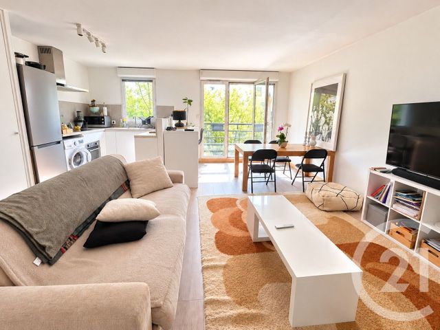Appartement F2 à vendre - 2 pièces - 47.25 m2 - LA PLAINE ST DENIS - 93 - ILE-DE-FRANCE - Century 21 Wilson Immobilier