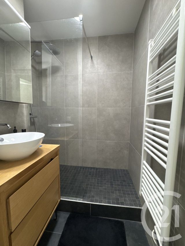 Appartement F2 à vendre - 2 pièces - 47.25 m2 - LA PLAINE ST DENIS - 93 - ILE-DE-FRANCE - Century 21 Wilson Immobilier