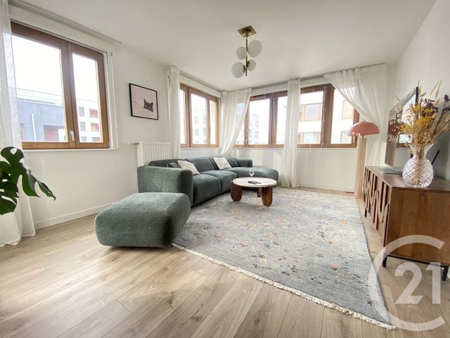 Appartement à vendre - 3 pièces - 62.71 m2 - LA PLAINE ST DENIS - 93 - ILE-DE-FRANCE - Century 21 Wilson Immobilier