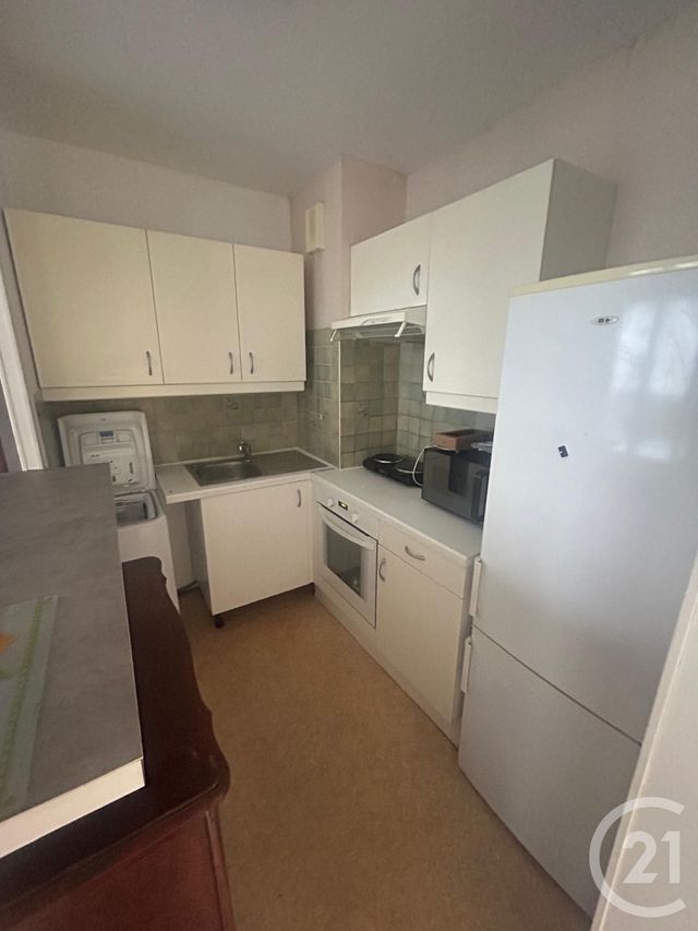 Appartement F2 à louer - 2 pièces - 45.96 m2 - LA PLAINE ST DENIS - 93 - ILE-DE-FRANCE - Century 21 Wilson Immobilier