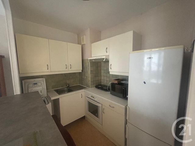 Appartement F2 à louer - 2 pièces - 45.96 m2 - LA PLAINE ST DENIS - 93 - ILE-DE-FRANCE - Century 21 Wilson Immobilier