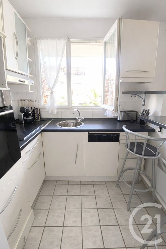 Appartement F2 à vendre - 2 pièces - 48.42 m2 - LA PLAINE ST DENIS - 93 - ILE-DE-FRANCE - Century 21 Wilson Immobilier