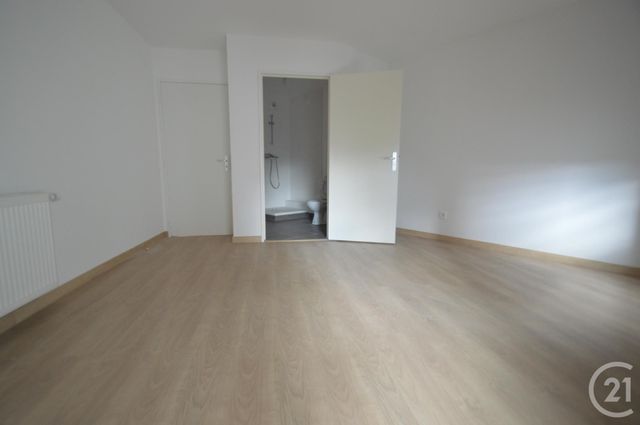 Appartement F4 à louer - 4 pièces - 75.0 m2 - LA PLAINE ST DENIS - 93 - ILE-DE-FRANCE - Century 21 Wilson Immobilier