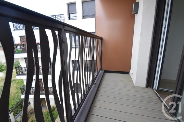 Appartement F4 à louer - 4 pièces - 75.0 m2 - LA PLAINE ST DENIS - 93 - ILE-DE-FRANCE - Century 21 Wilson Immobilier