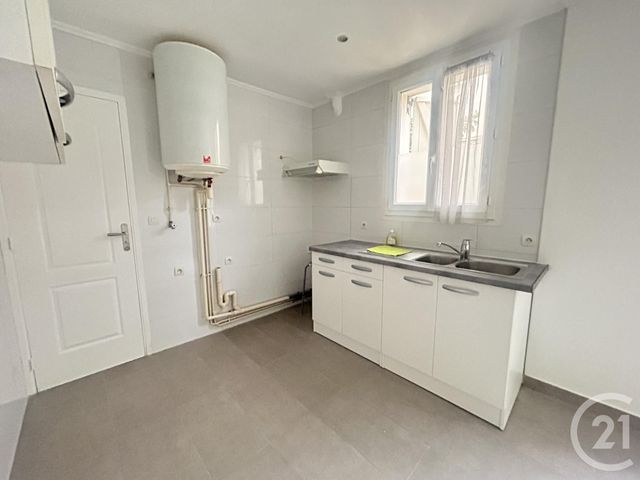 Appartement F2 à louer - 2 pièces - 33.37 m2 - LA PLAINE ST DENIS - 93 - ILE-DE-FRANCE - Century 21 Wilson Immobilier