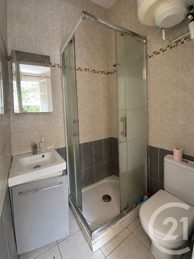 Appartement F2 à vendre - 2 pièces - 27.94 m2 - LA PLAINE ST DENIS - 93 - ILE-DE-FRANCE - Century 21 Wilson Immobilier
