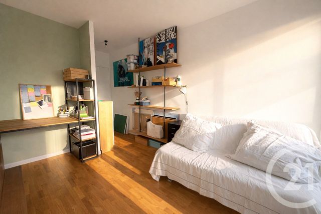 Appartement T4 à vendre - 4 pièces - 84.21 m2 - LA PLAINE ST DENIS - 93 - ILE-DE-FRANCE - Century 21 Wilson Immobilier