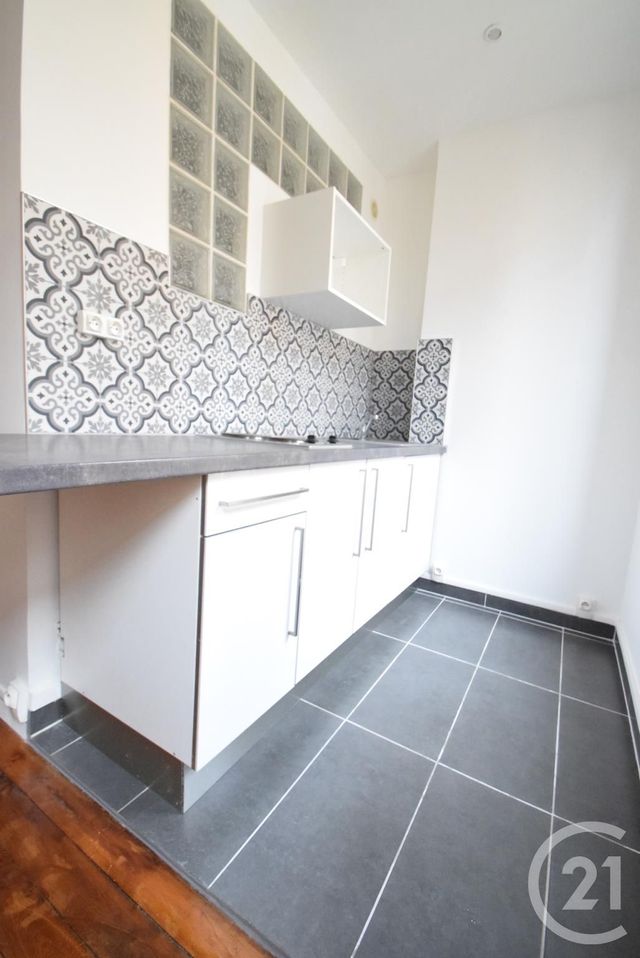 Appartement F2 à louer - 2 pièces - 35.25 m2 - LA PLAINE ST DENIS - 93 - ILE-DE-FRANCE - Century 21 Wilson Immobilier