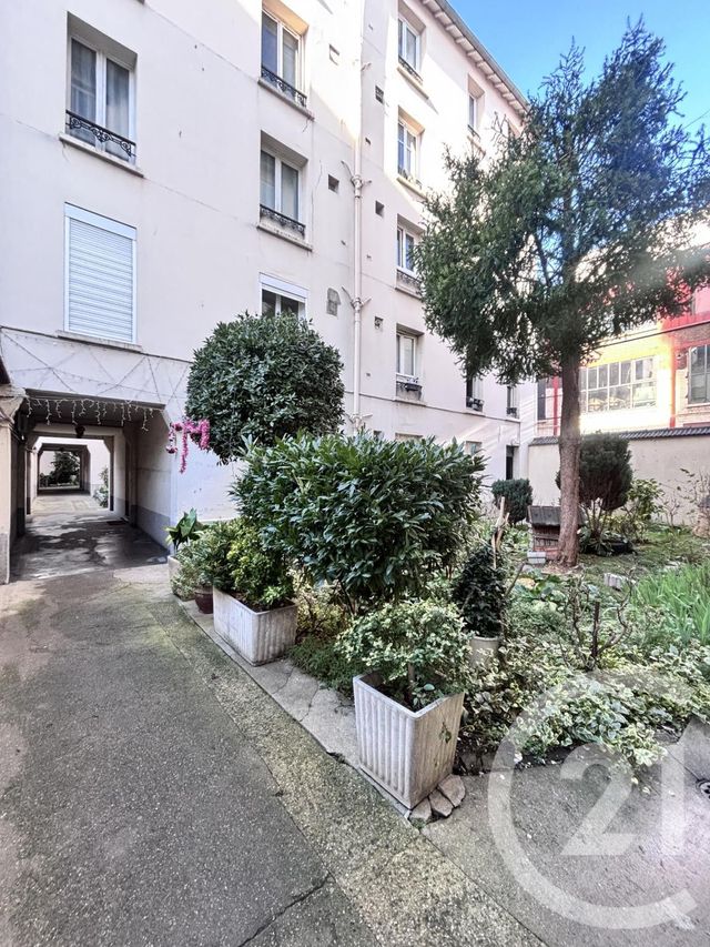 Appartement T2 à vendre - 3 pièces - 35.0 m2 - LA PLAINE ST DENIS - 93 - ILE-DE-FRANCE - Century 21 Wilson Immobilier